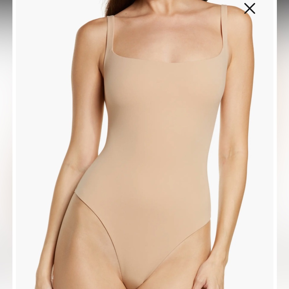 Skims Fits Everybody Square Neck Bodysuit